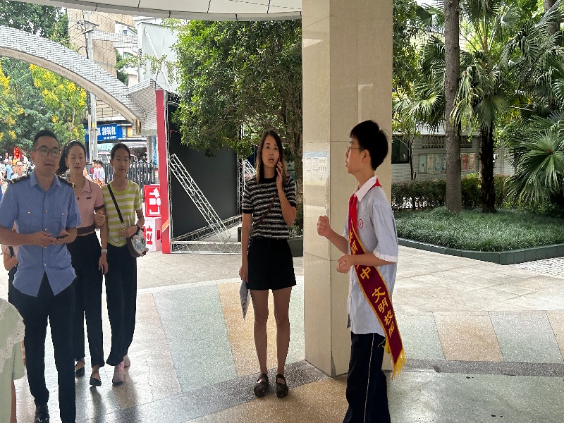 1757408345033026400.jpg de18b7cac45c7b465d52232e178dc98.jpg